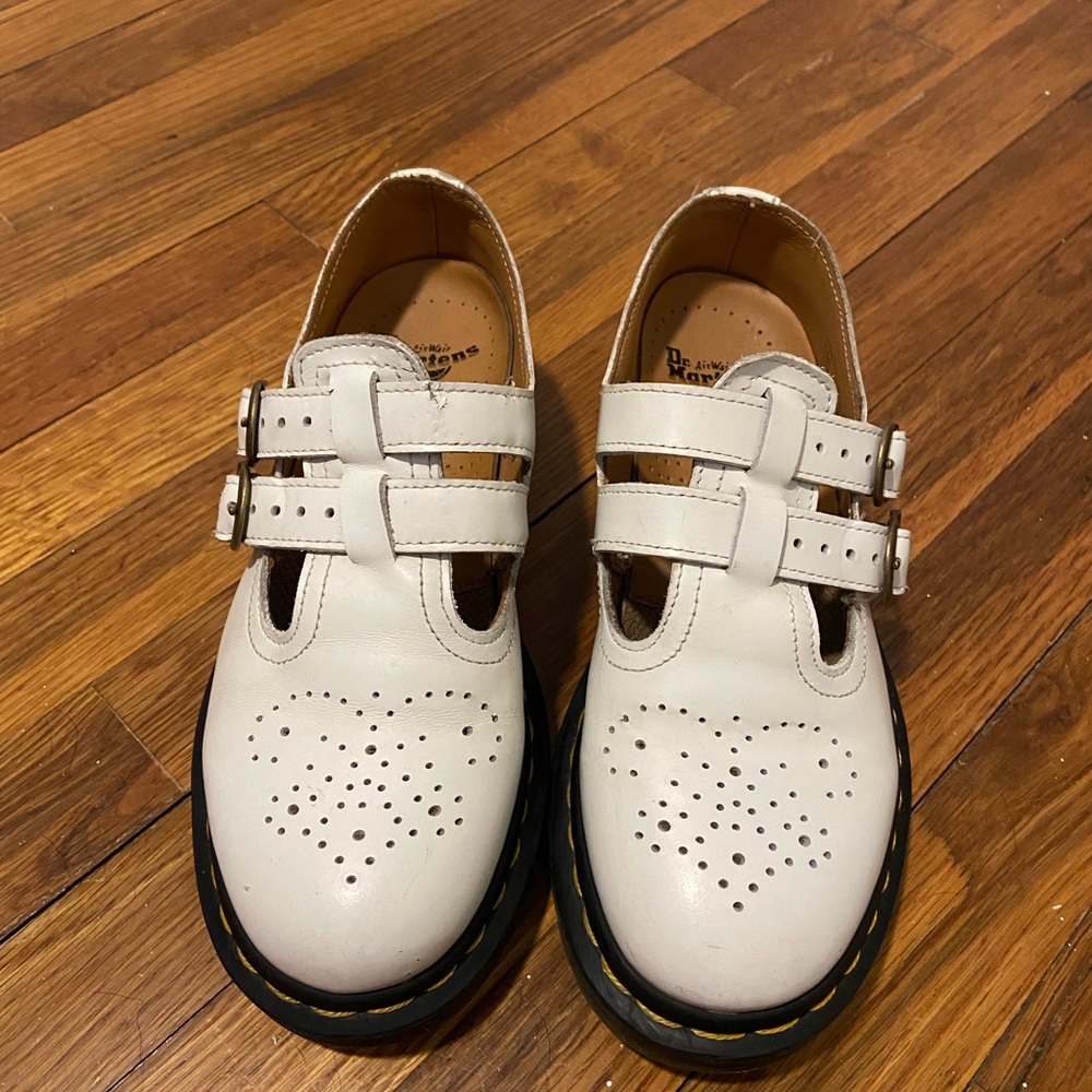 Dr. Martens 8065 Mary Jane’s